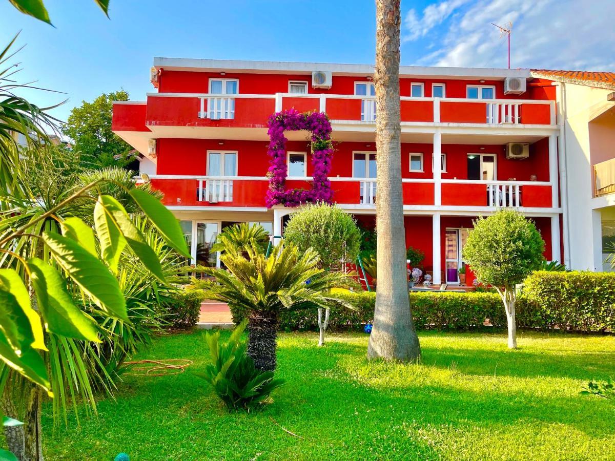 Vila L Guest house Budva