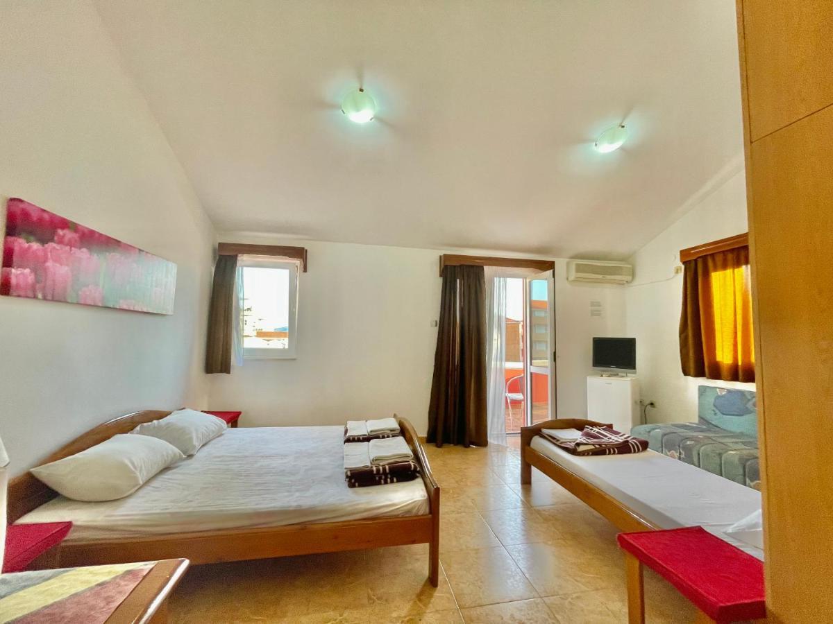 Guest house Vila L