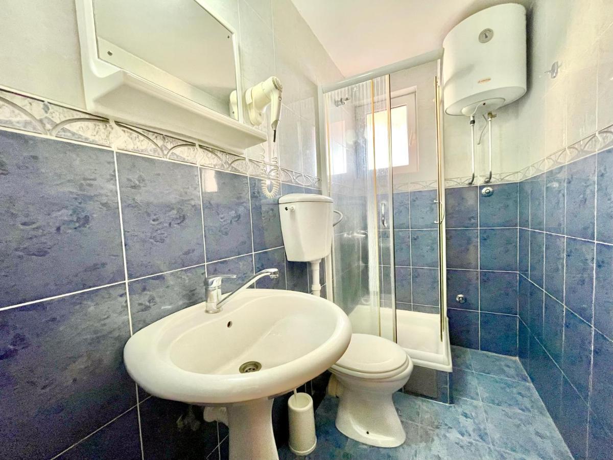 Vila L Guest house