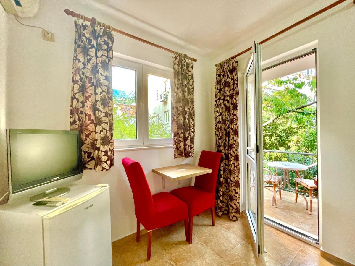 Vila L Guest house